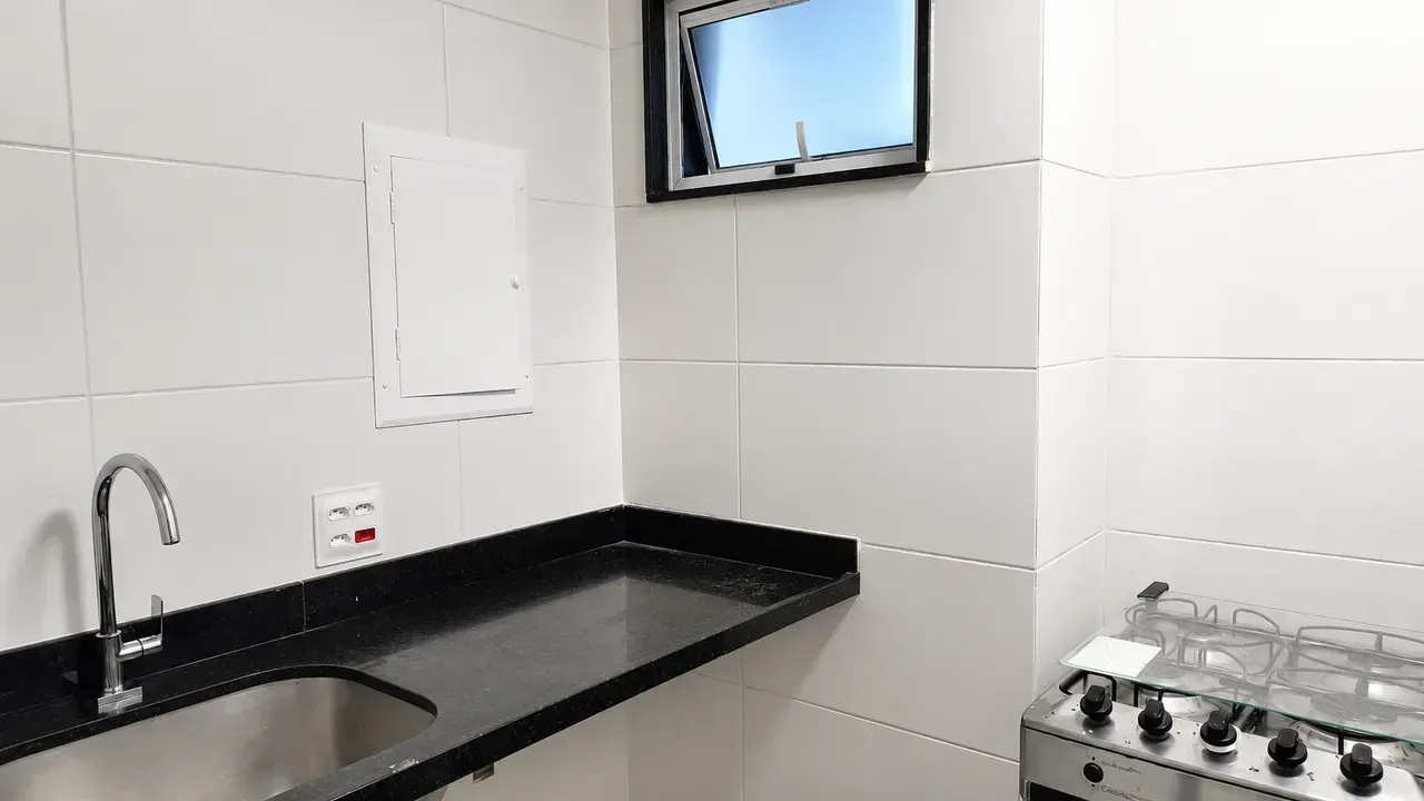 Apartment with 96 m², 2 bedrooms, and a closed kitchen — photo 3