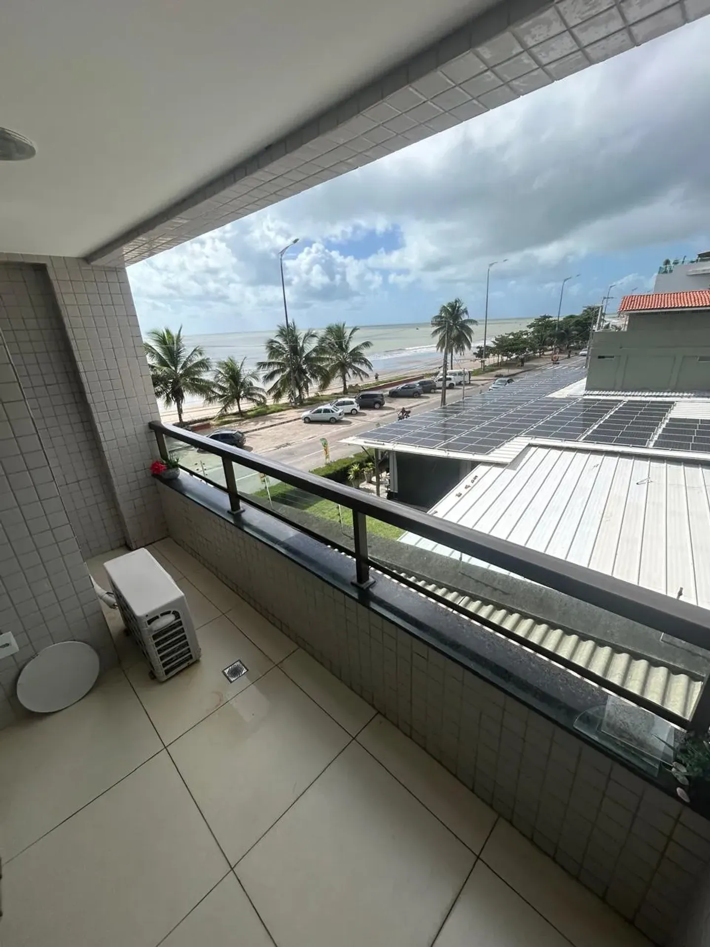 1-bedroom apartment with balcony and shared pool area — photo 3