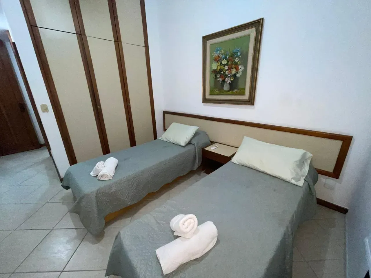Furnished apartment with 2 bedrooms and closed kitchen — photo 19