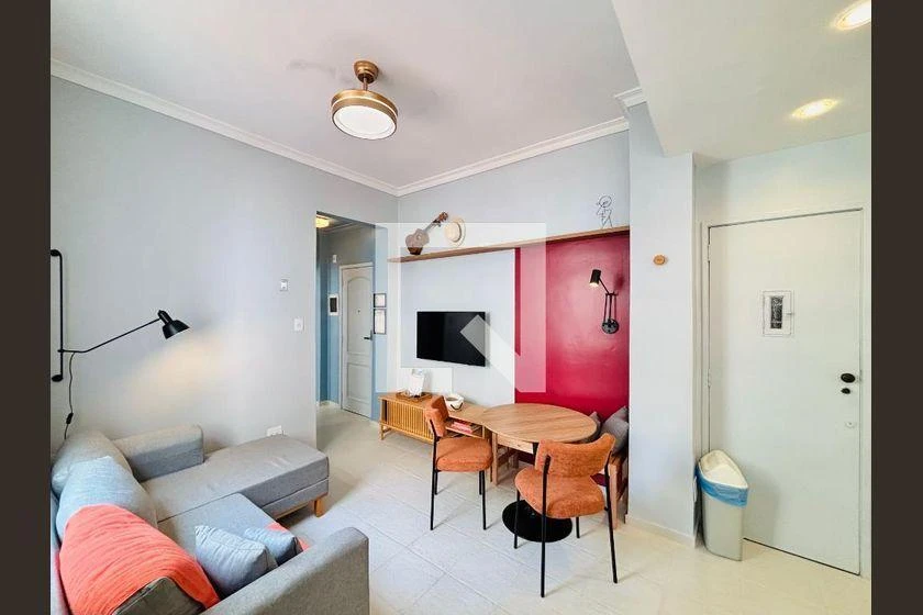 Home office in a one-bedroom apartment, 39 m² — photo 6