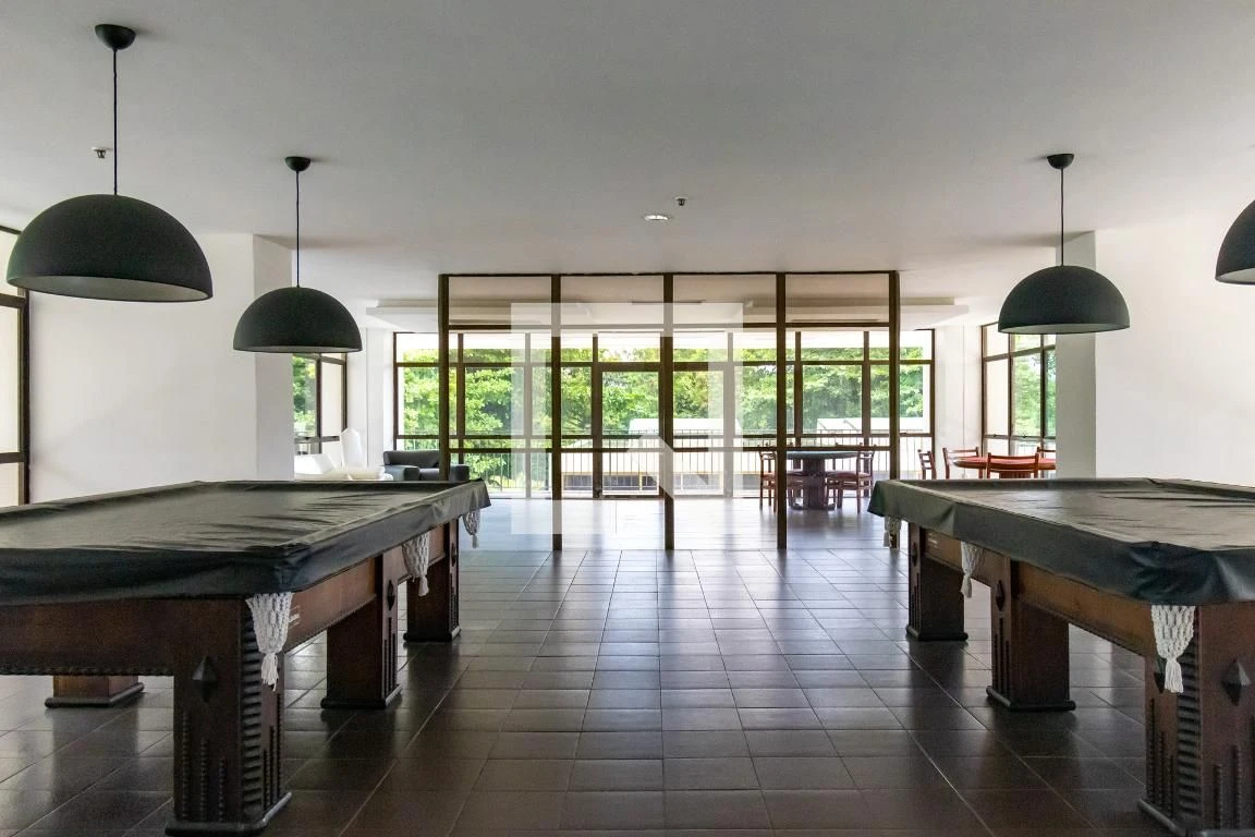 Apartamento mobiliado com 2 quartos e piscina no condomínio — photo 61