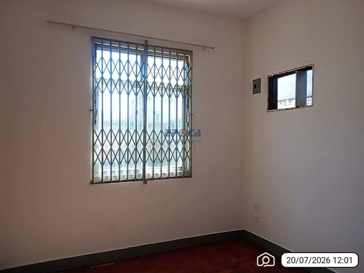House with 2 bedrooms, 1 bathroom and 1 parking spot — photo 3
