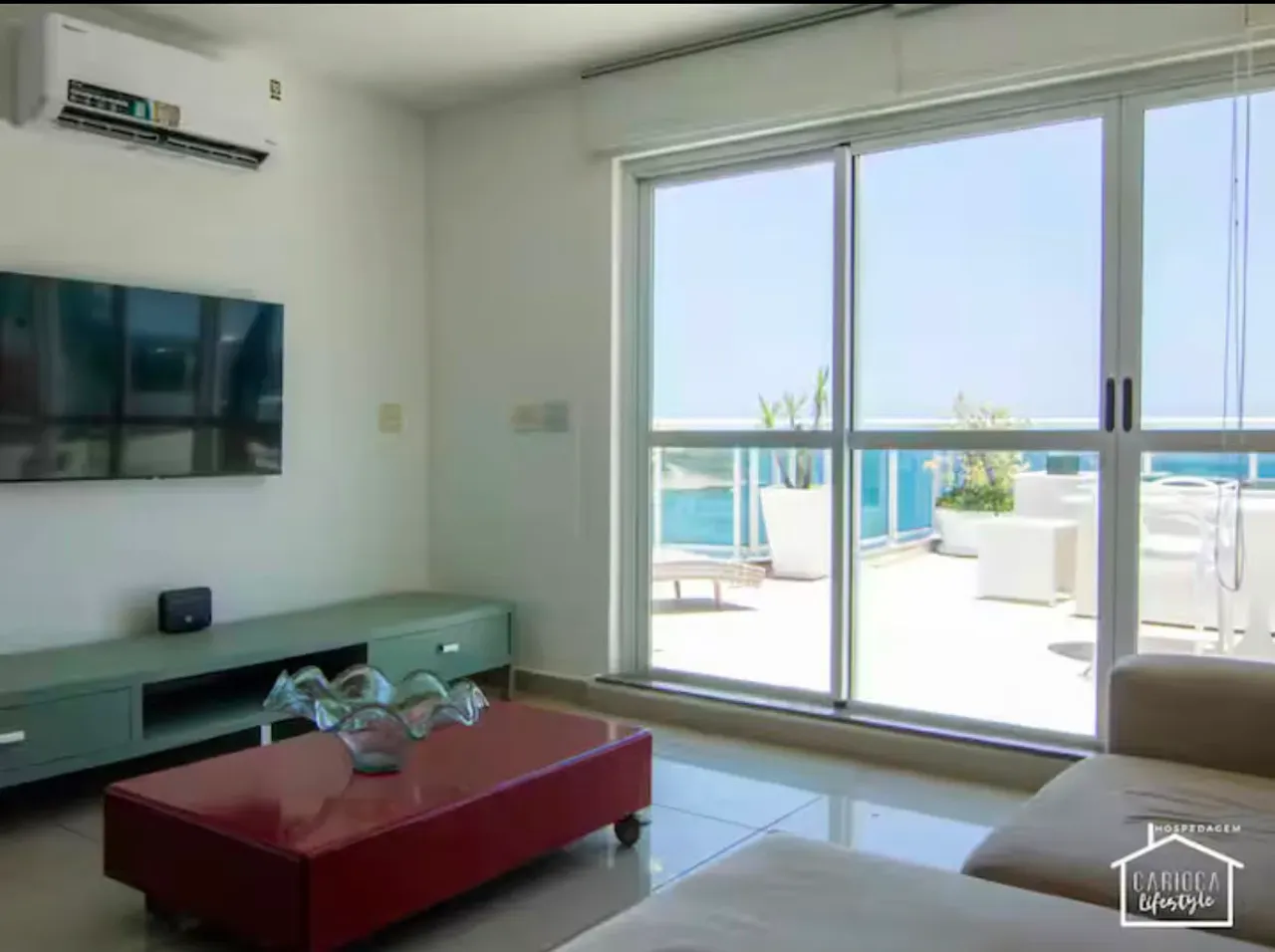 1-bedroom apartment with open-plan kitchen — photo 22