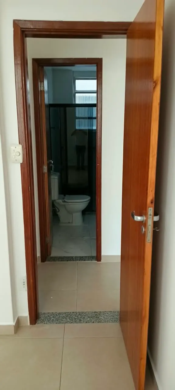 Unfurnished 2-bedroom apartment with 1 parking spot — photo 5