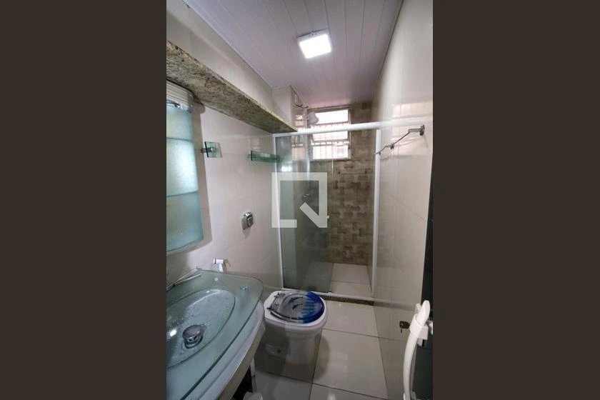 Apartamento para alugar com 2 quartos e 52 m²