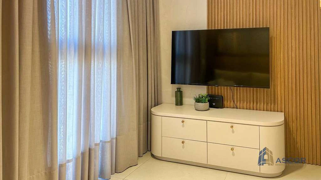 Apartamento de 79 m² con 1 dormitorio, 1 baño y plaza — photo 3