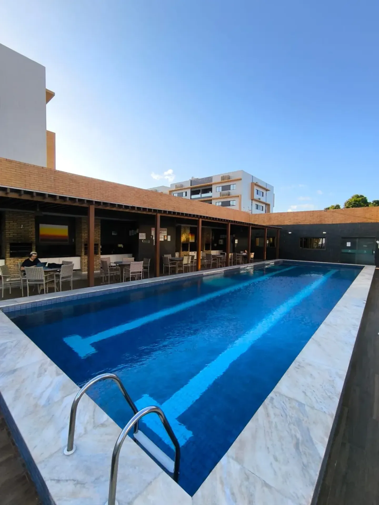 Furnished apartment, 57 m², with a grill on the balcony — photo 17