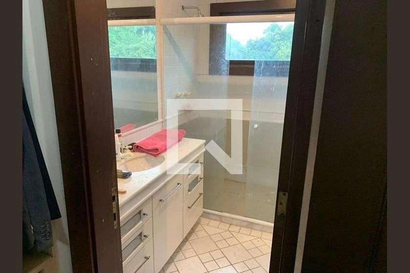 Casa com 4 quartos e 360 m², mobiliada, com 2 vagas — photo 13