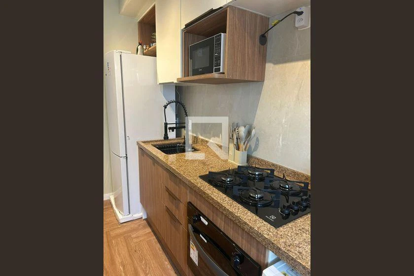 Мебльована квартира 45 м² з 2 спальнями та балконом — photo 33