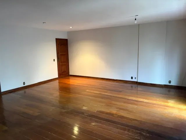 Unfurnished 3-bedroom apartment with 3 bathrooms — photo 8