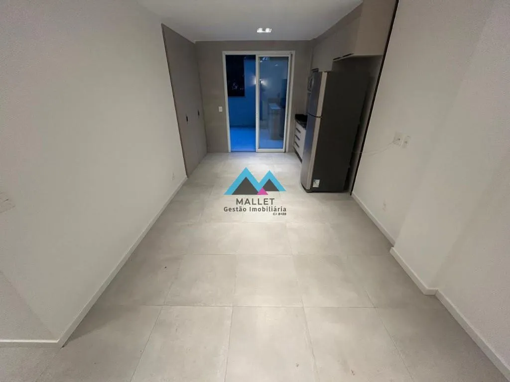 1-bedroom apartment with terrace and pool — photo 34