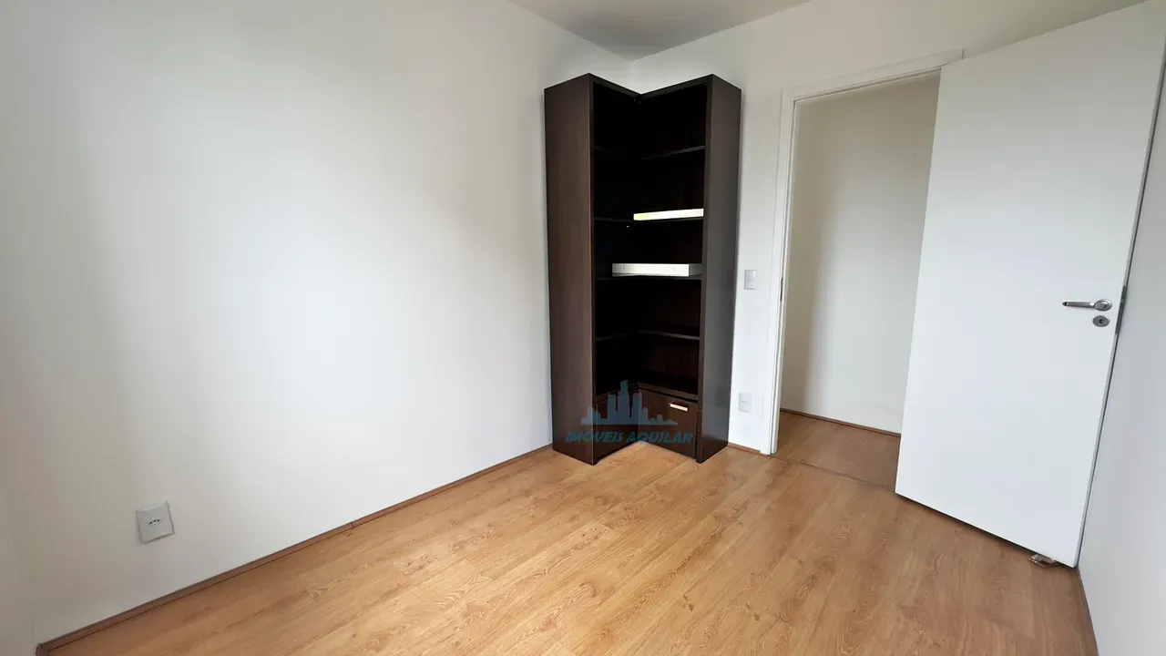 Furnished 2-bedroom apartment with private garden — photo 32