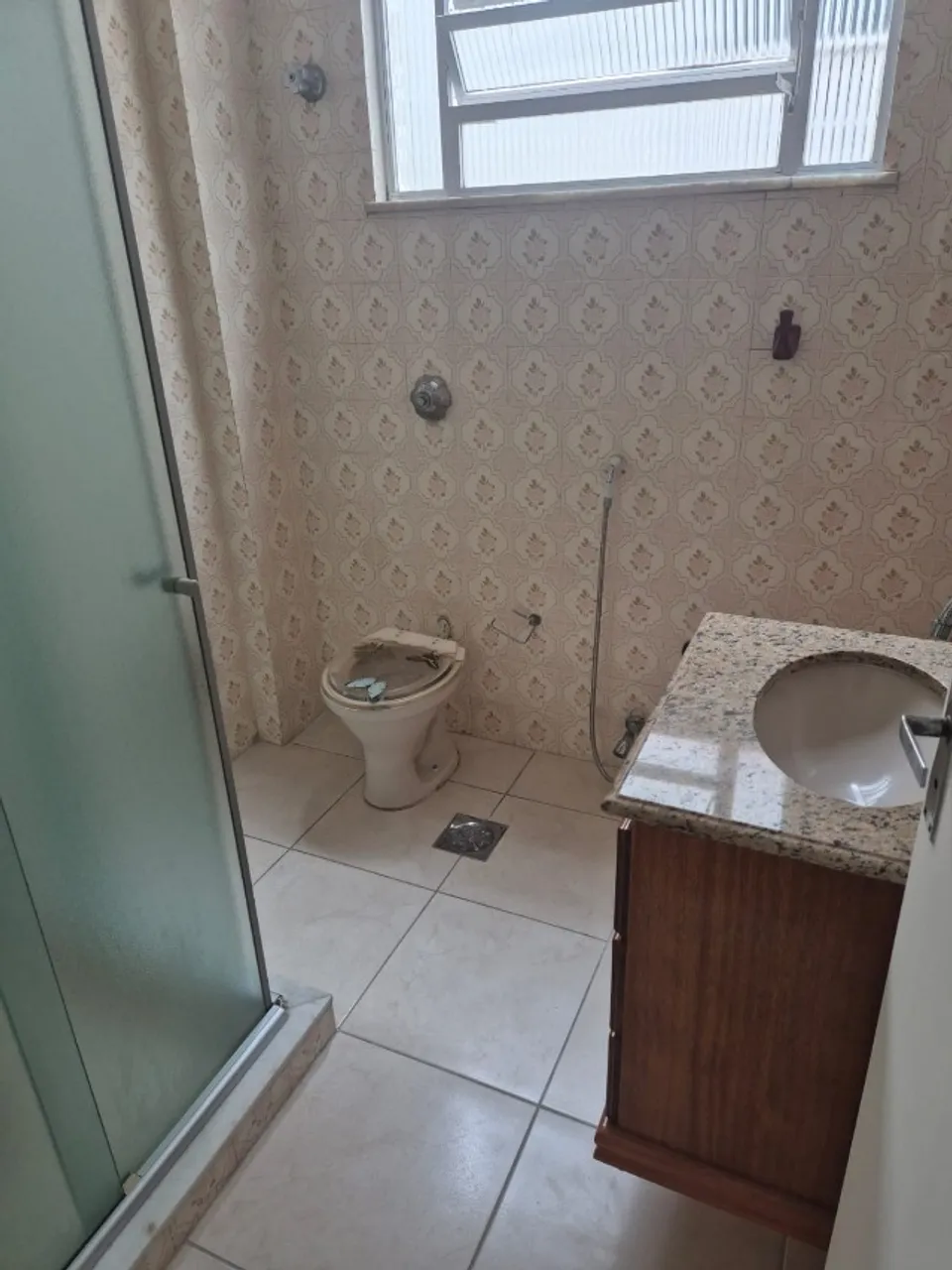 Unfurnished apartment with 3 bedrooms and 3 bathrooms — photo 4