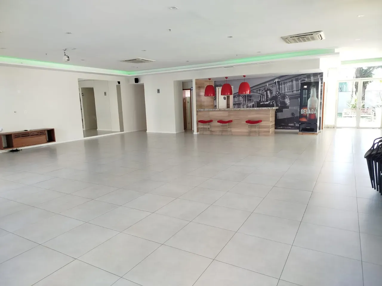 77 m² apartment with 3 bedrooms and a balcony — photo 34