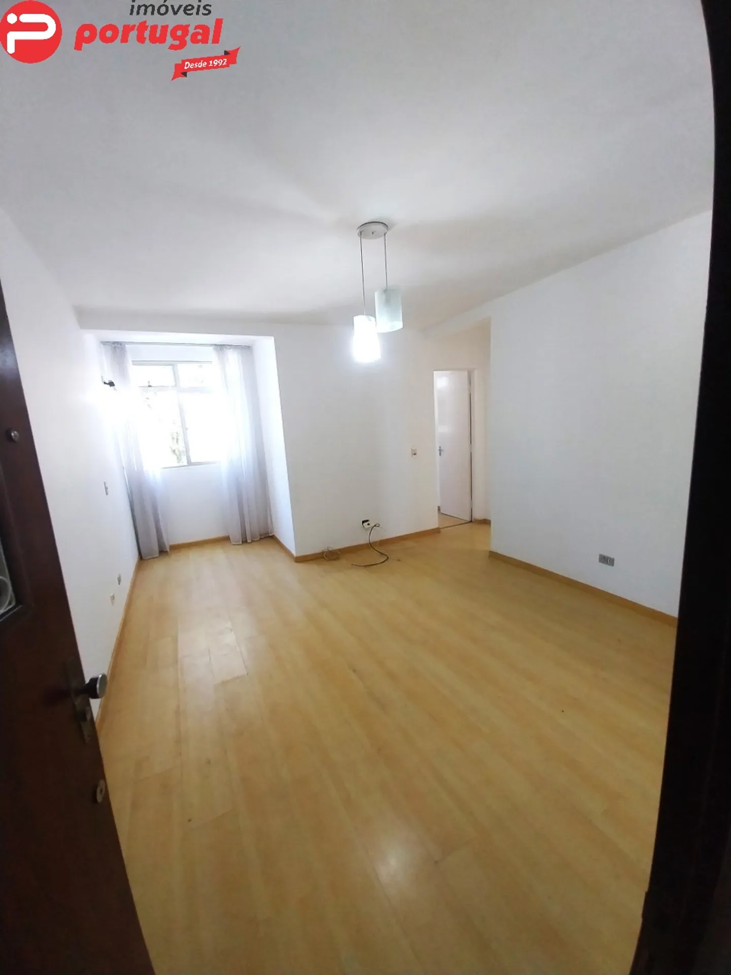 2-bedroom apartment with pets allowed