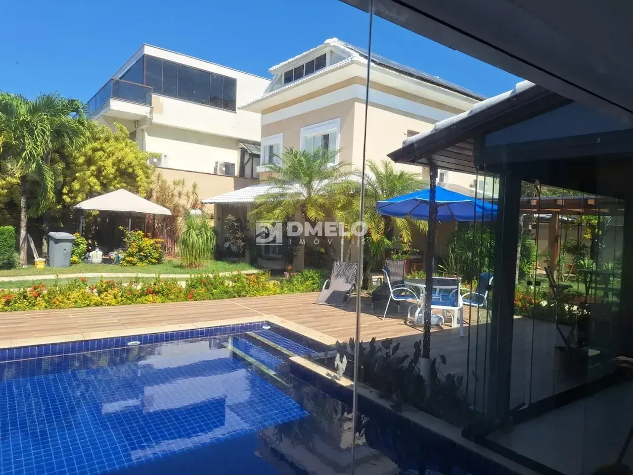 Furnished house with 4 bedrooms and open-plan kitchen — photo 15