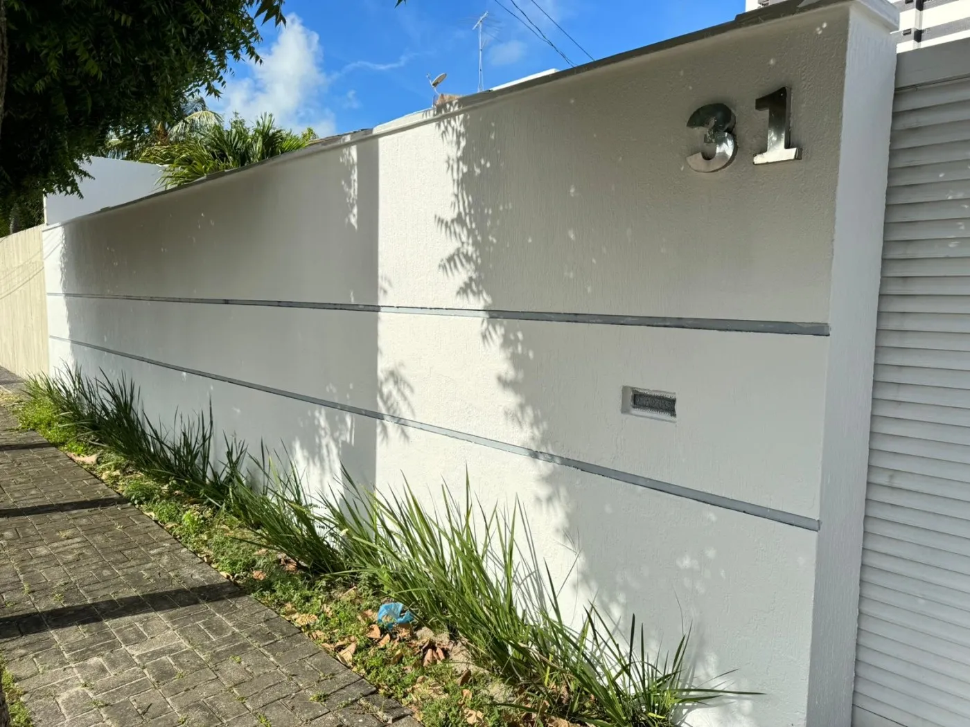 Casa com 3 dormitórios e churrasqueira na varanda — photo 3