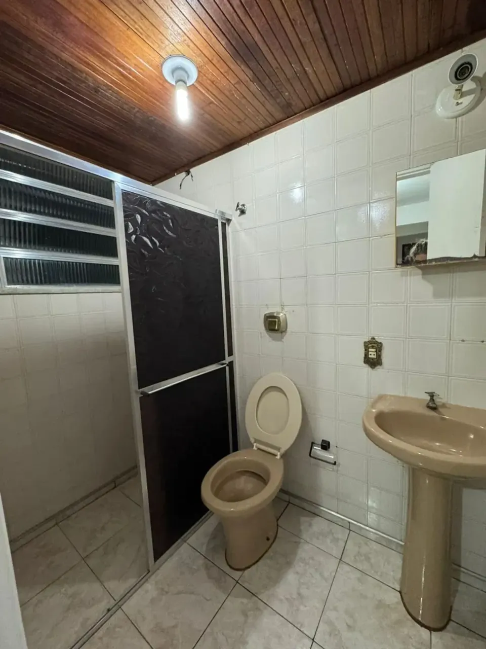Unfurnished apartment with 2 bedrooms and 2 bathrooms — photo 13