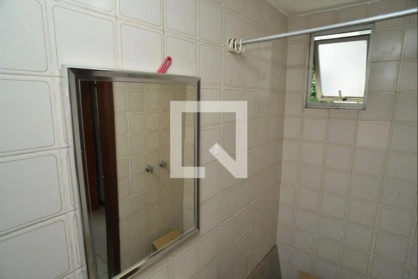 3-bedroom apartment in a building with a gym — photo 32