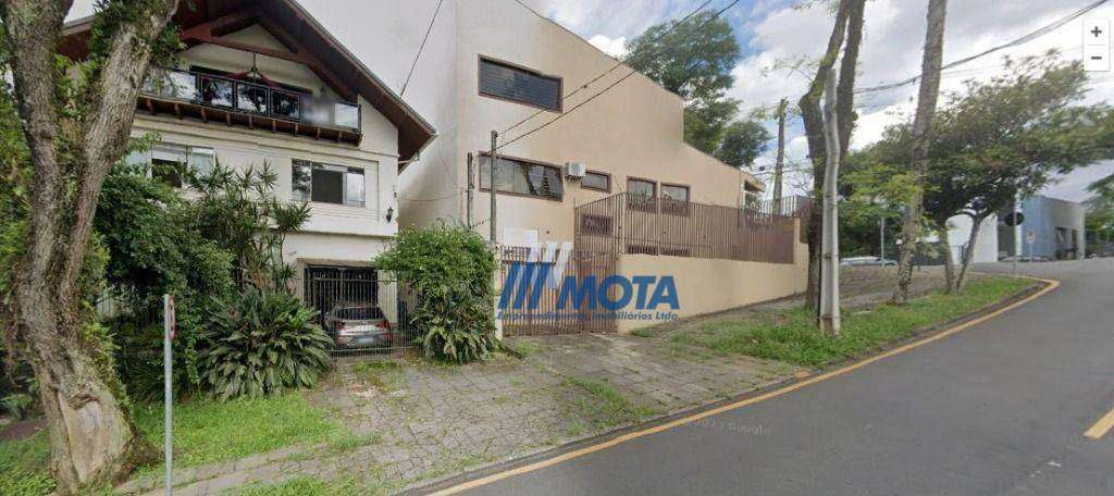 93 m² house with a built-in grill on the balcony — photo 3