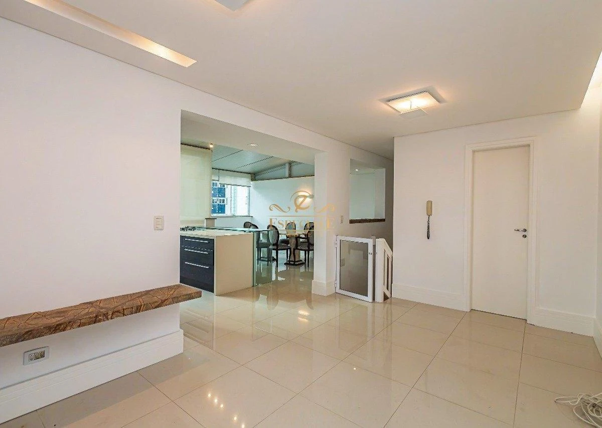 Apartamento, 193 m², com banheira — photo 16