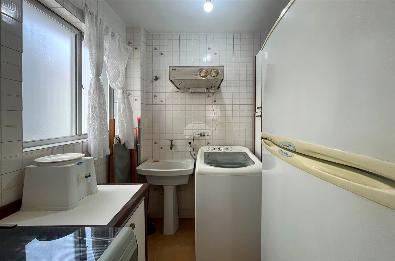 2-bedroom apartment with a washing machine — photo 26