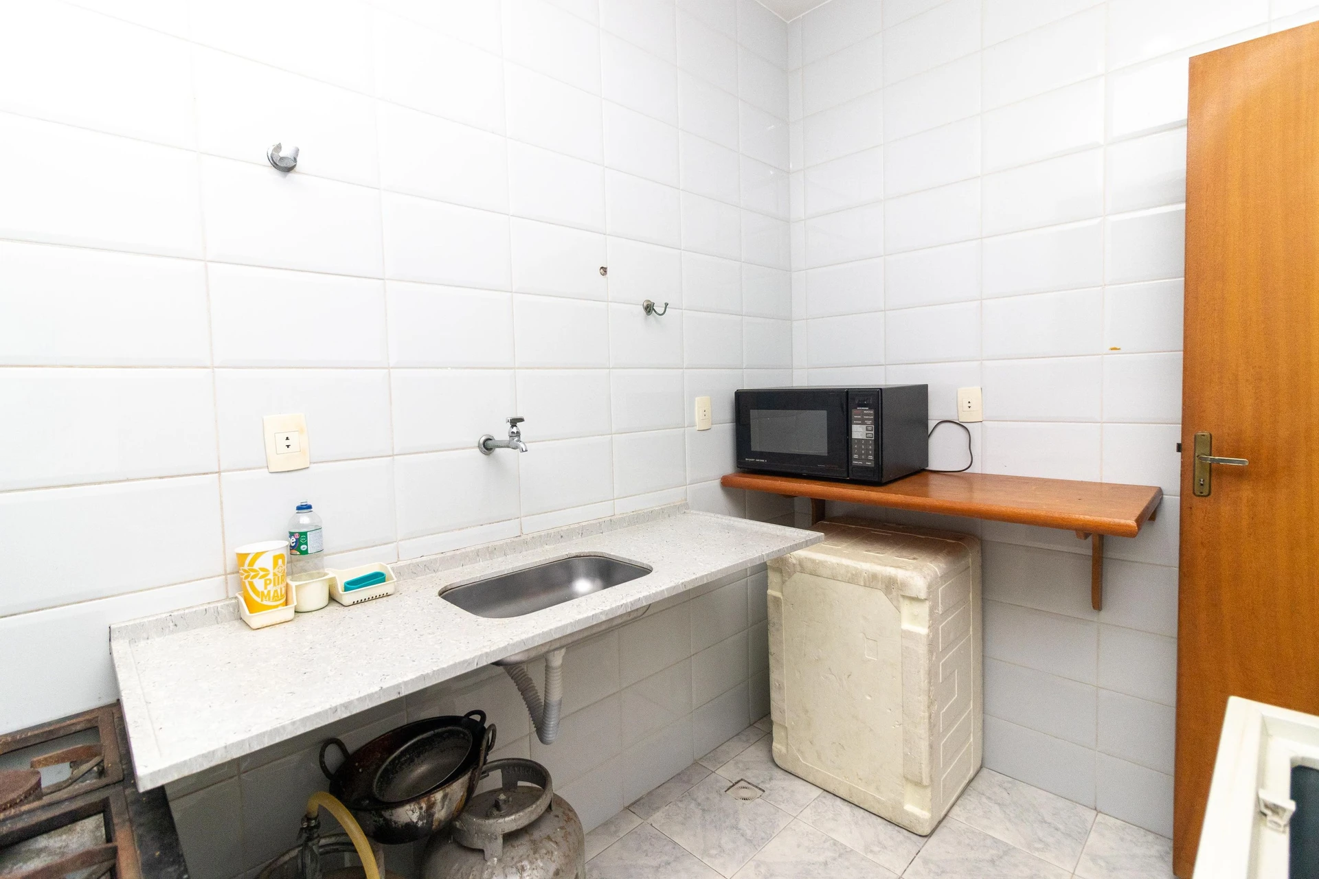 4-bedroom apartment with 2 en-suite bathrooms and garden — photo 5