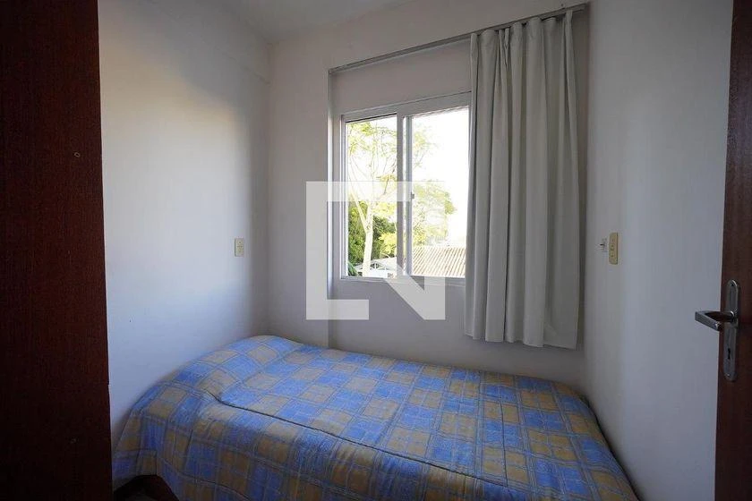 Furnished 2-bedroom apartment with an open gas kitchen — photo 9