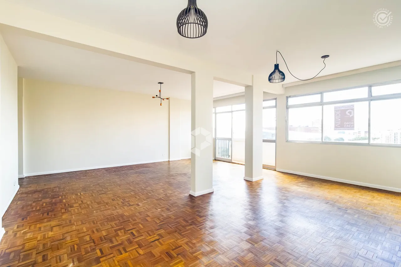 Орендна квартира з 3 спальнями 152 м² і балконом — photo 6