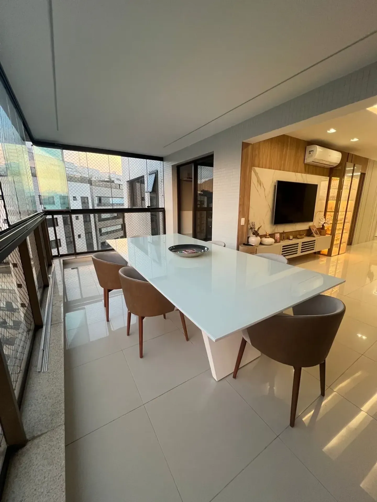 Apartamento mobiliado de 286 m² com 5 quartos e pets — photo 34
