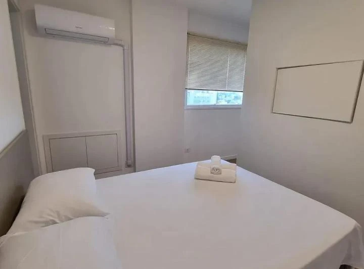 Furnished 45 m² apartment on the 18th floor, no parking — photo 5