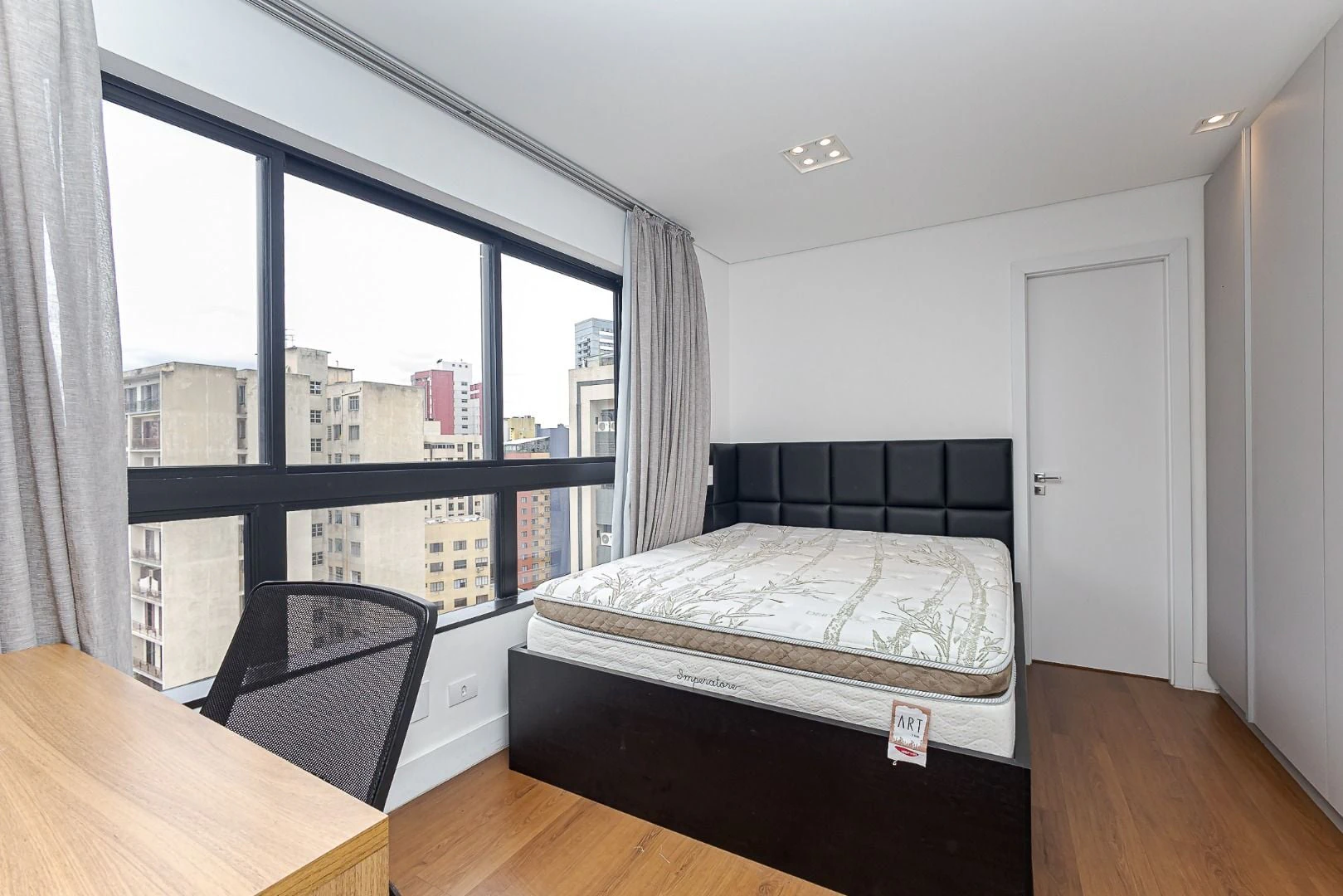 Dishwasher in a one-bedroom apartment, 31 m² — photo 3