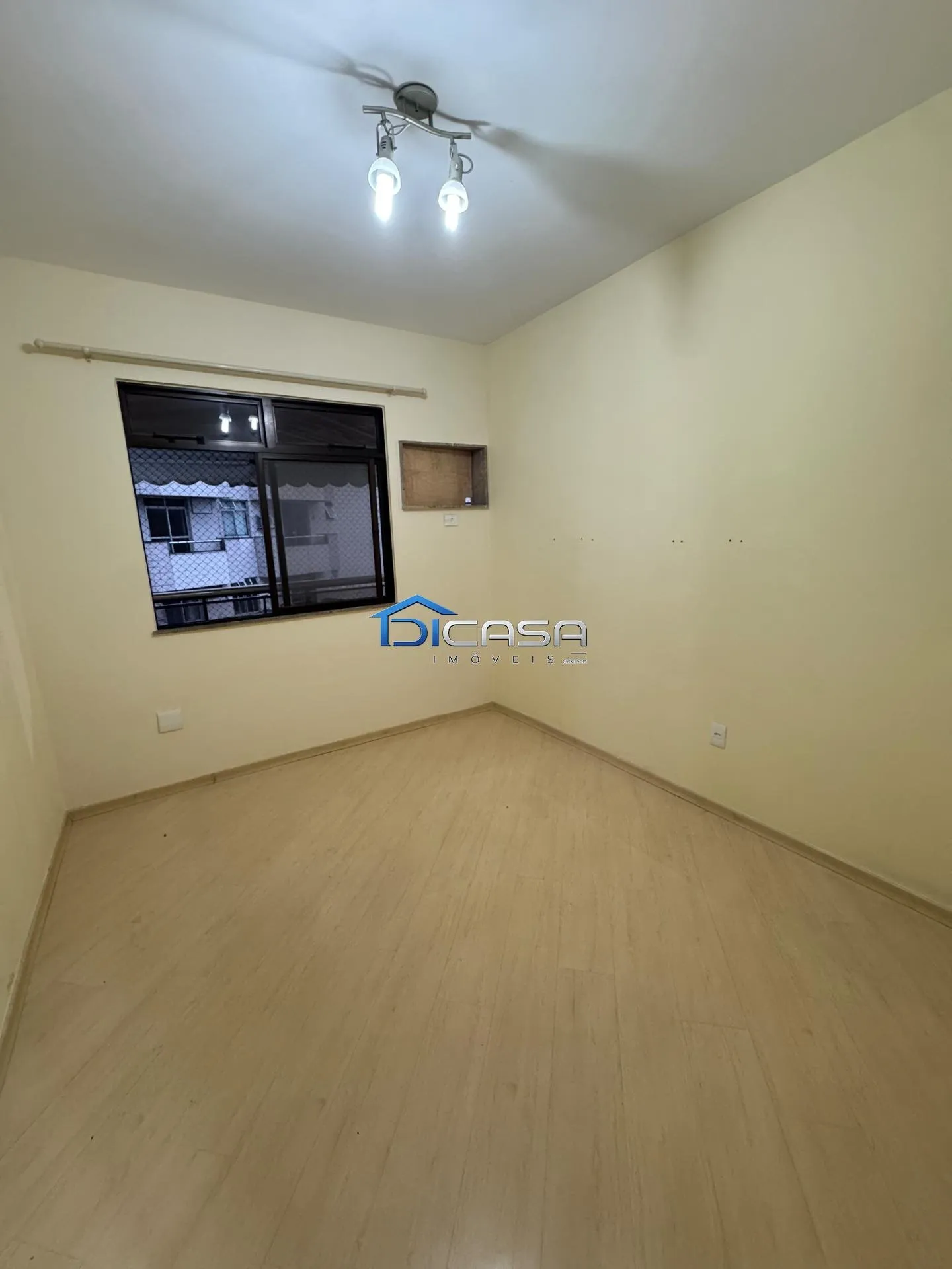 2-bedroom apartment with a walk-in closet — photo 6