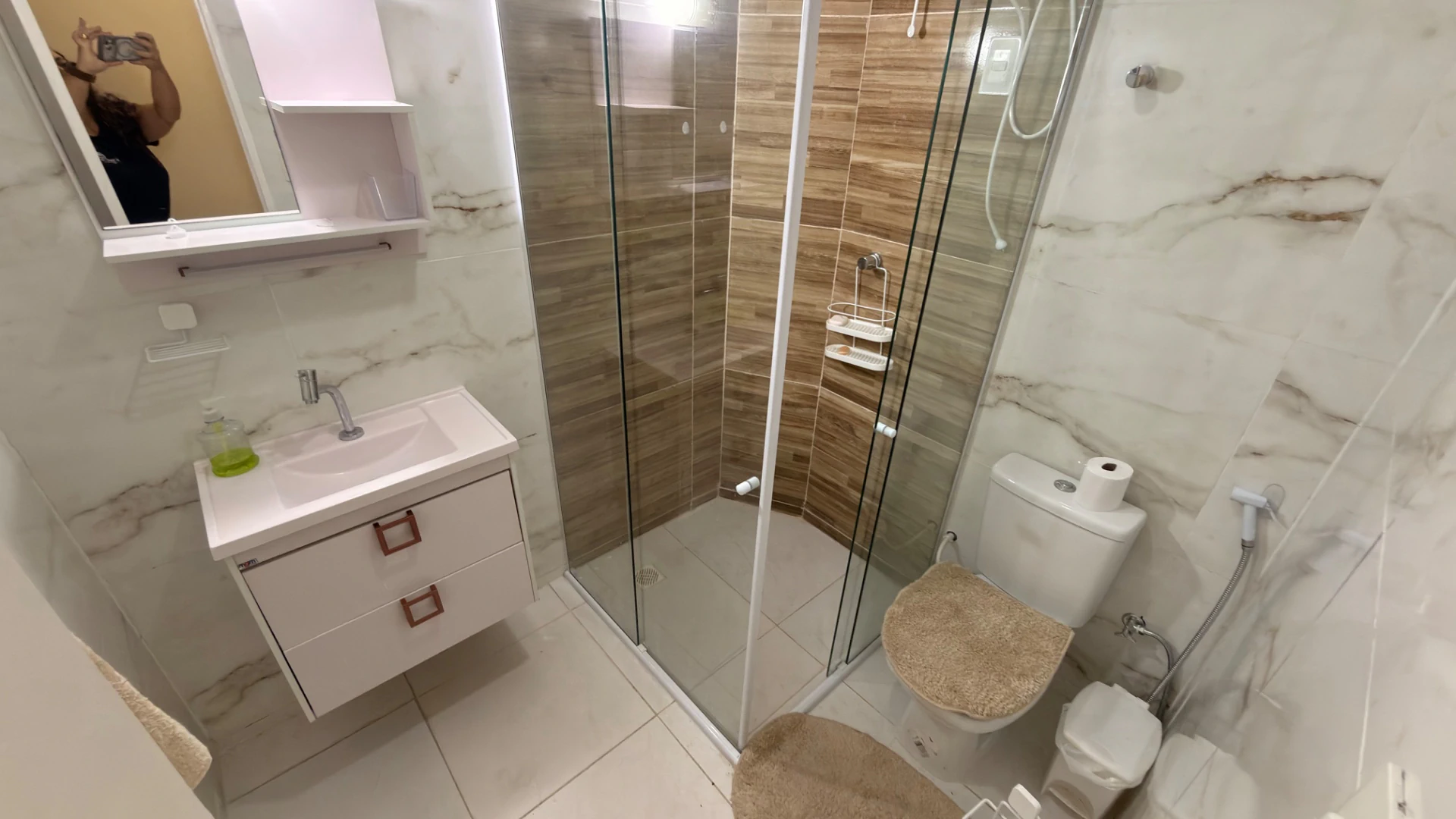 140 m² apartment with a water view and a home office — photo 10