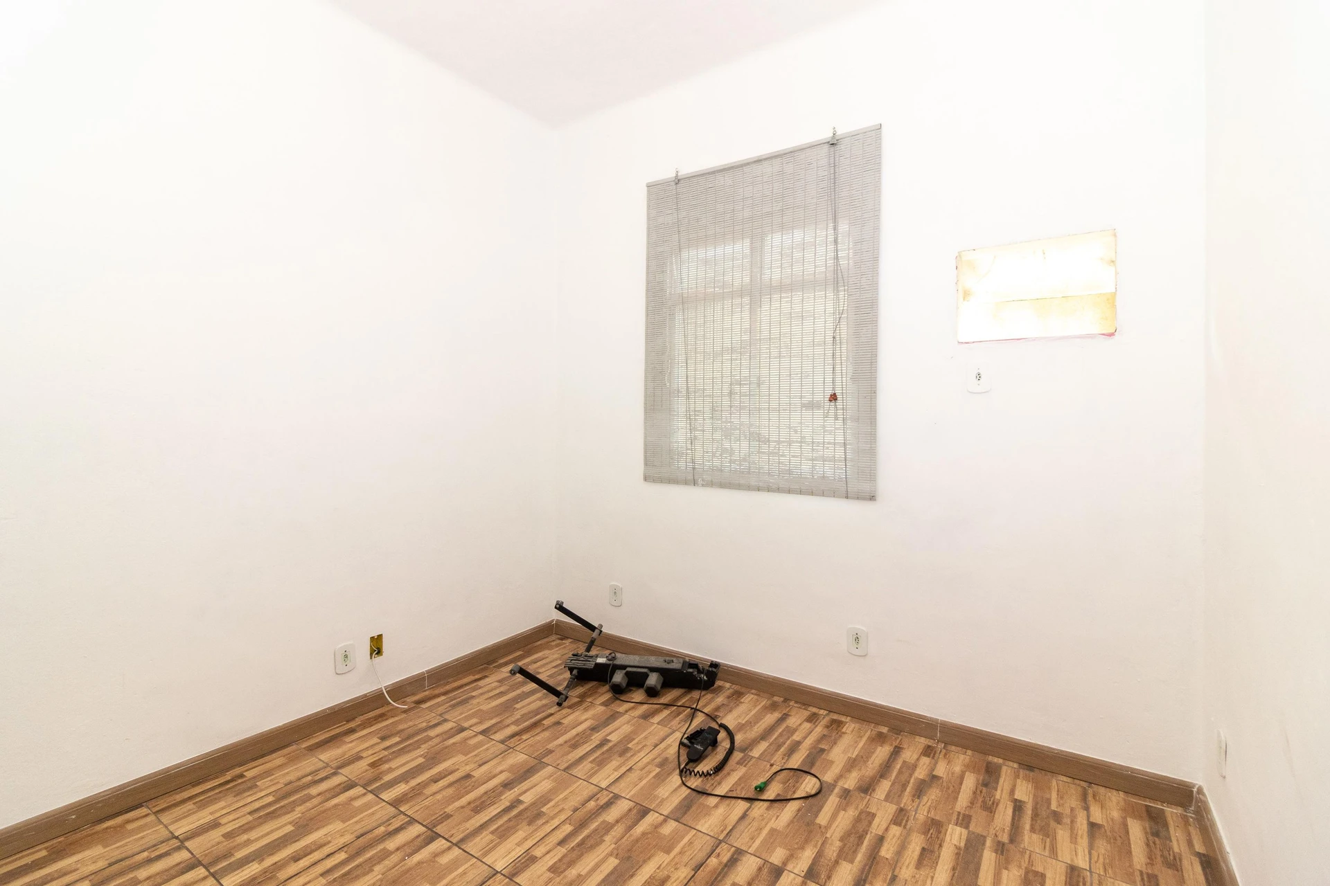 Unfurnished 2-bedroom apartment with 1 bathroom, no parking — photo 18