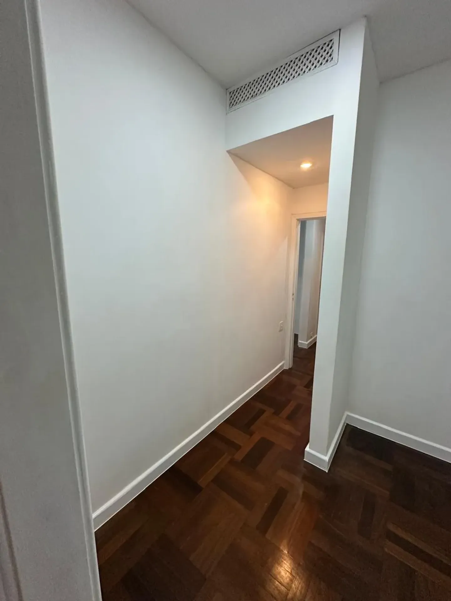 3-bedroom apartment with 4 bathrooms and 1 parking space — photo 29