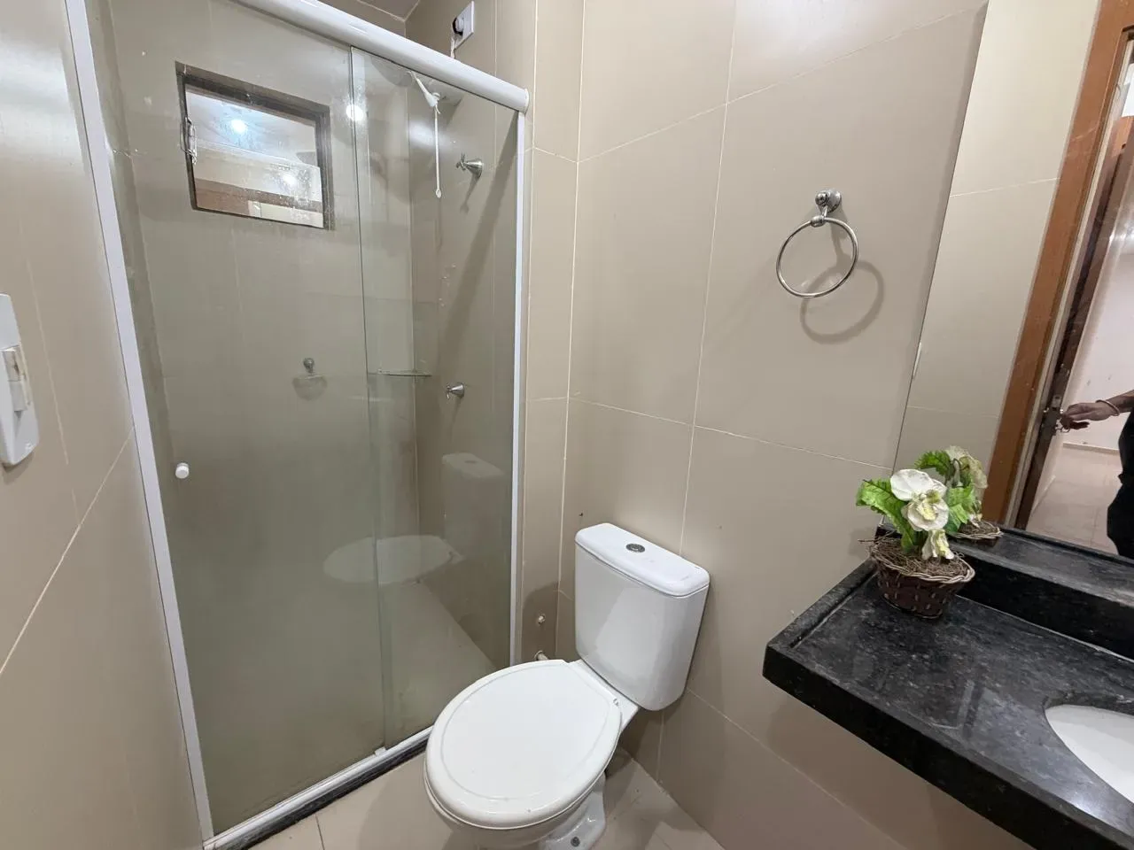 Квартира з 2 спальнями, у будинку є тренажерний зал — photo 4