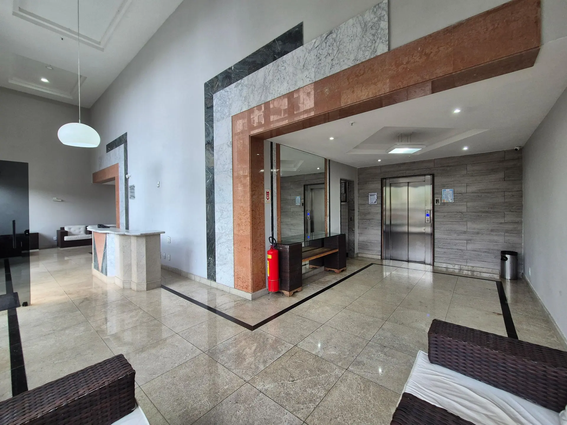 Furnished apartment with 3 bedrooms, 1 suite and balcony — photo 56
