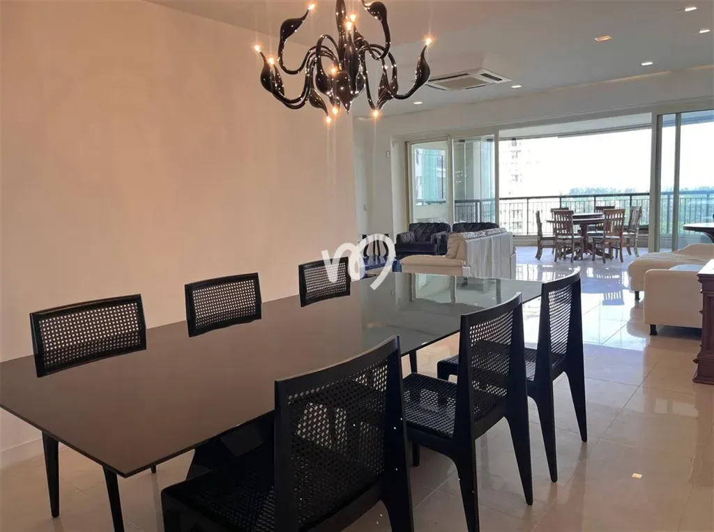 Furnished 4-bedroom apartment with home office — photo 4