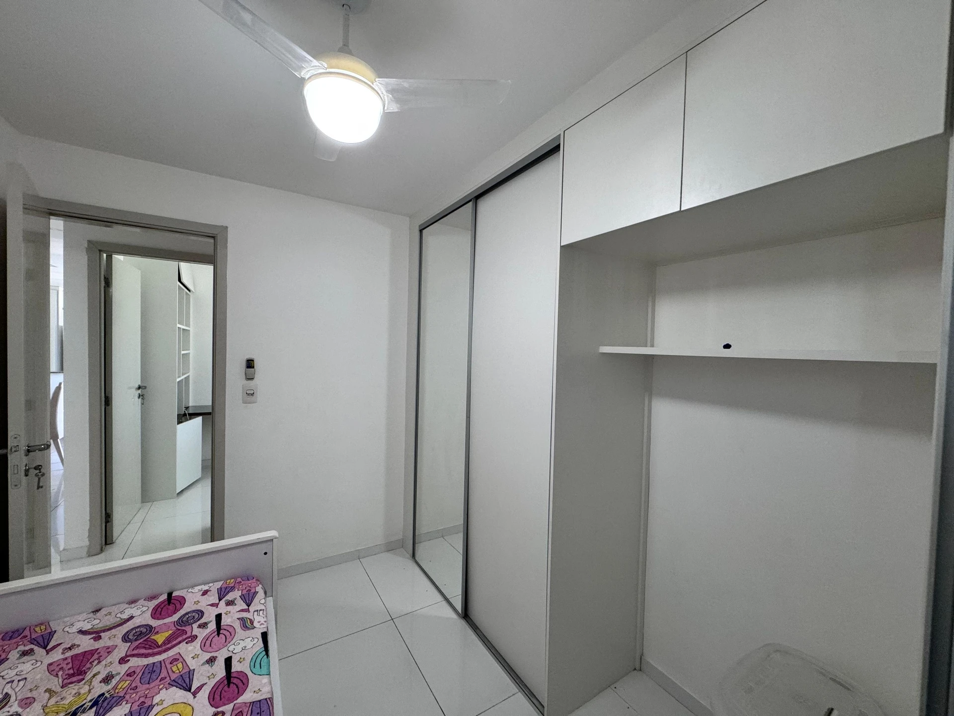 3-bedroom apartment with a grill on the balcony — photo 6
