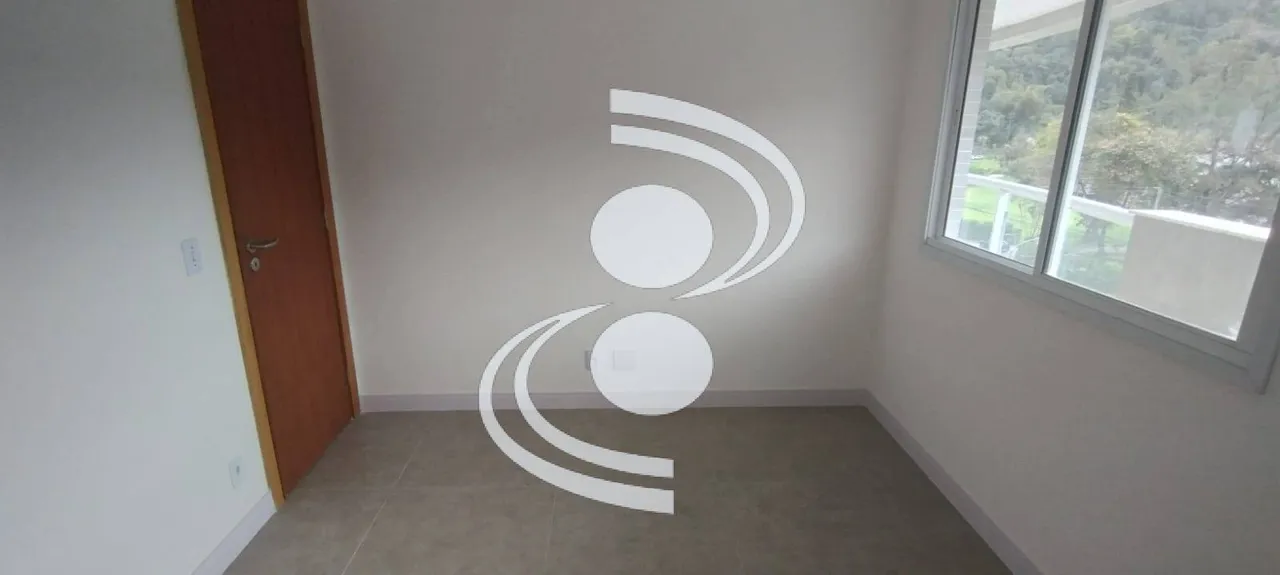 Apartamento de 48 m² com cozinha americana e fogão — photo 13
