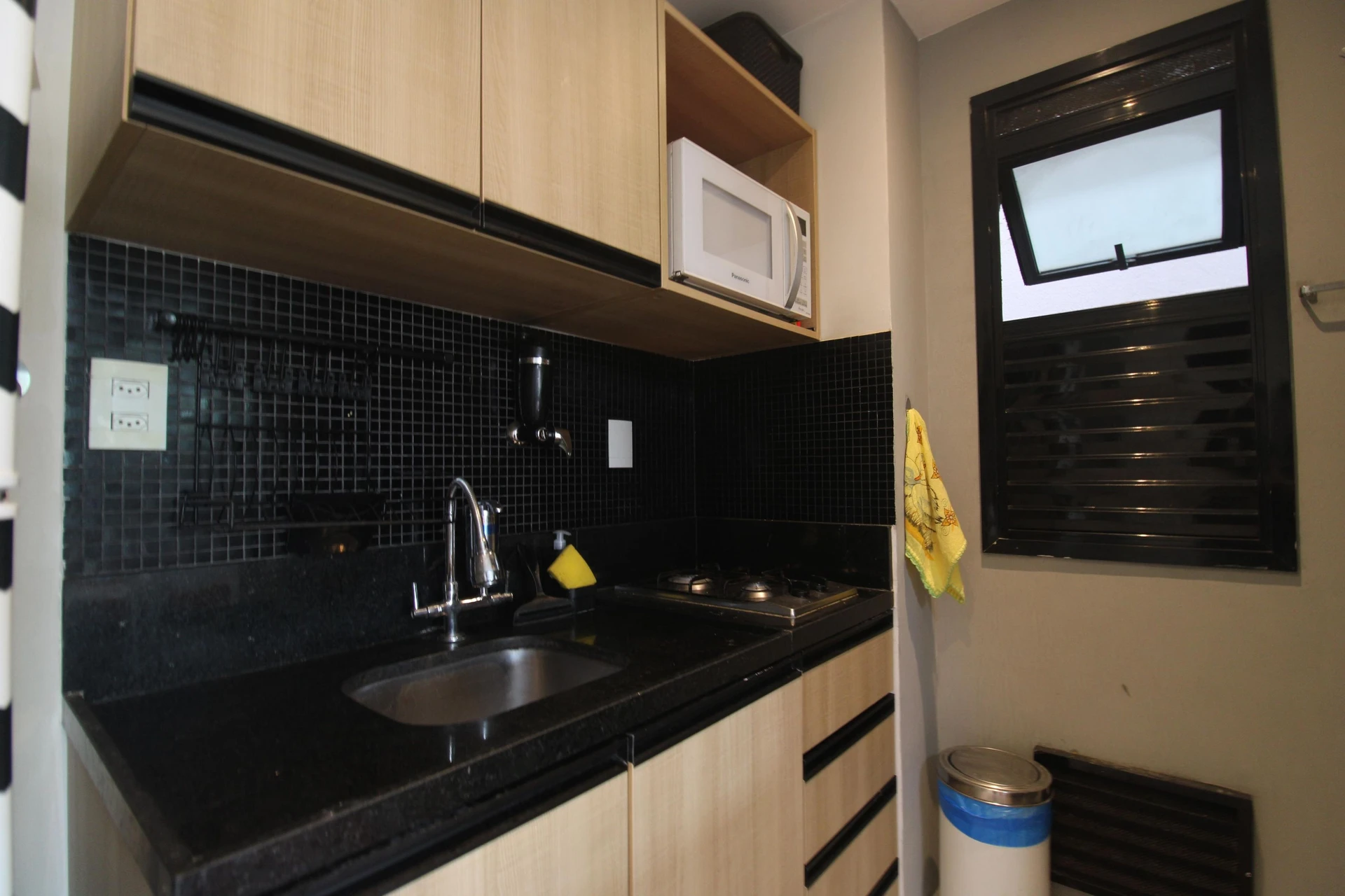Furnished studio with 1 bedroom and balcony — photo 20