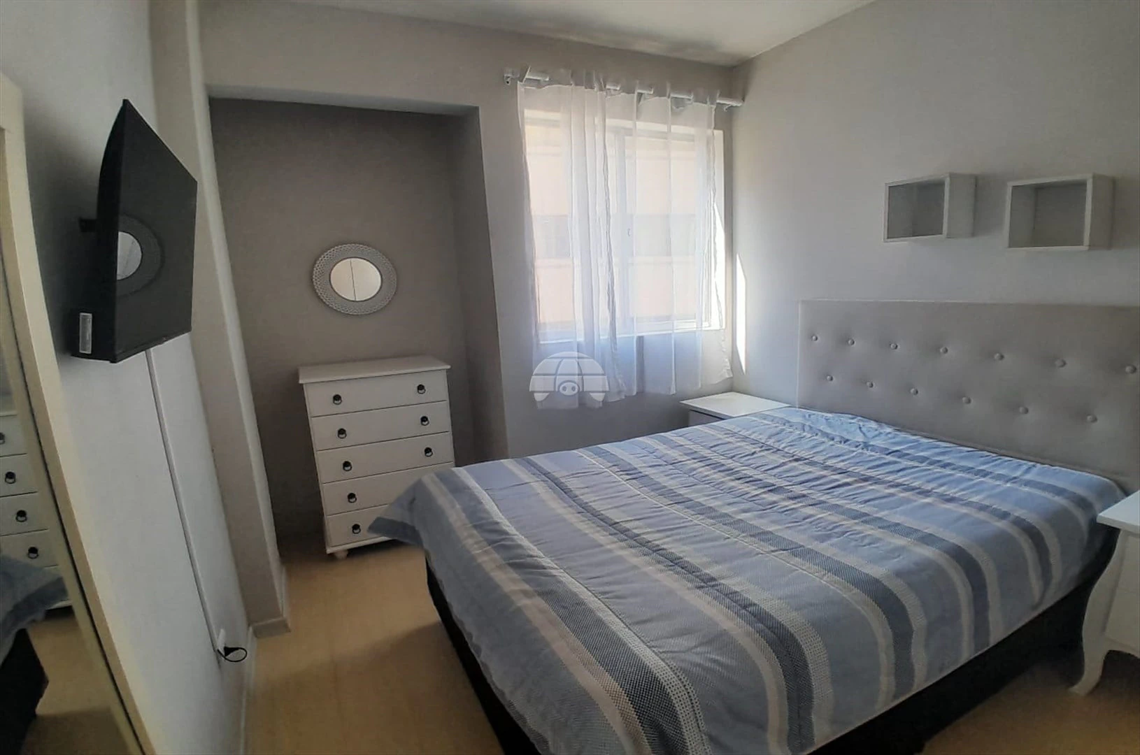 2-bedroom apartment with a washing machine — photo 3