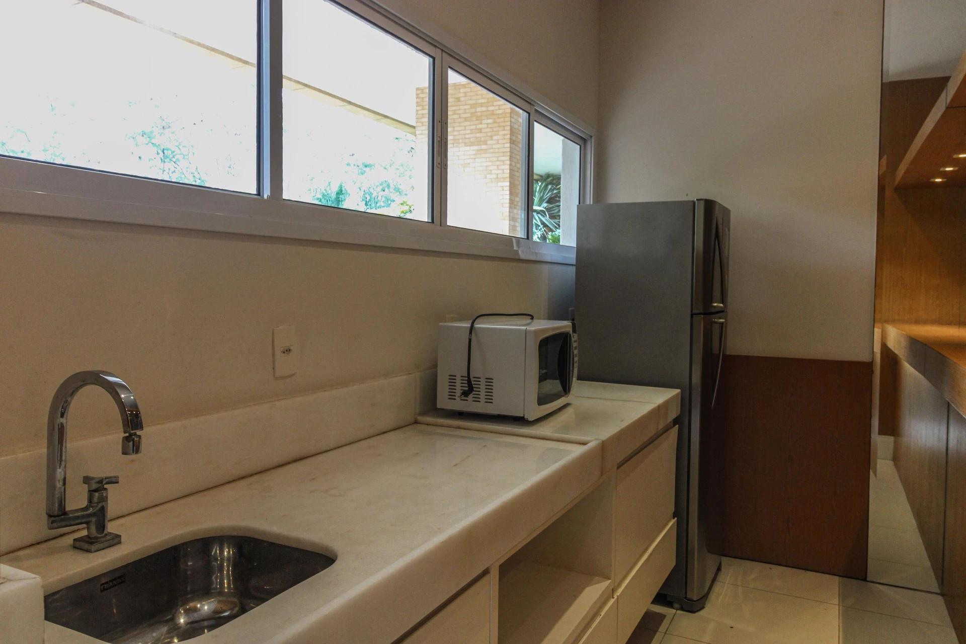 Furnished apartment, 158 m², with a water view — photo 105