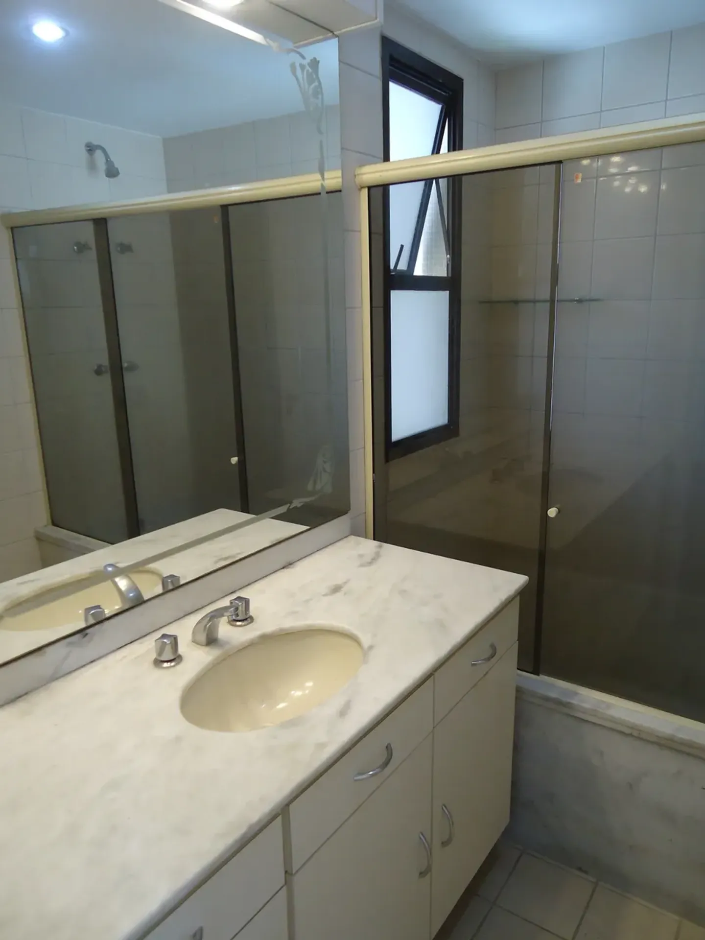 Apartment, 137 m², with a walk-in closet — photo 22