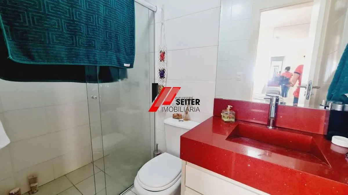 Меблированная квартира 227 м² с встроенным грилем на балконе — photo 28