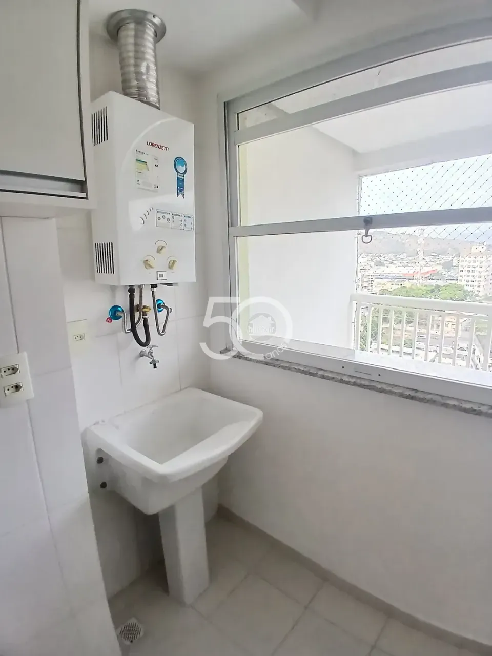 Apartamento de 2 dormitorios y 2 baños con balcón — photo 19