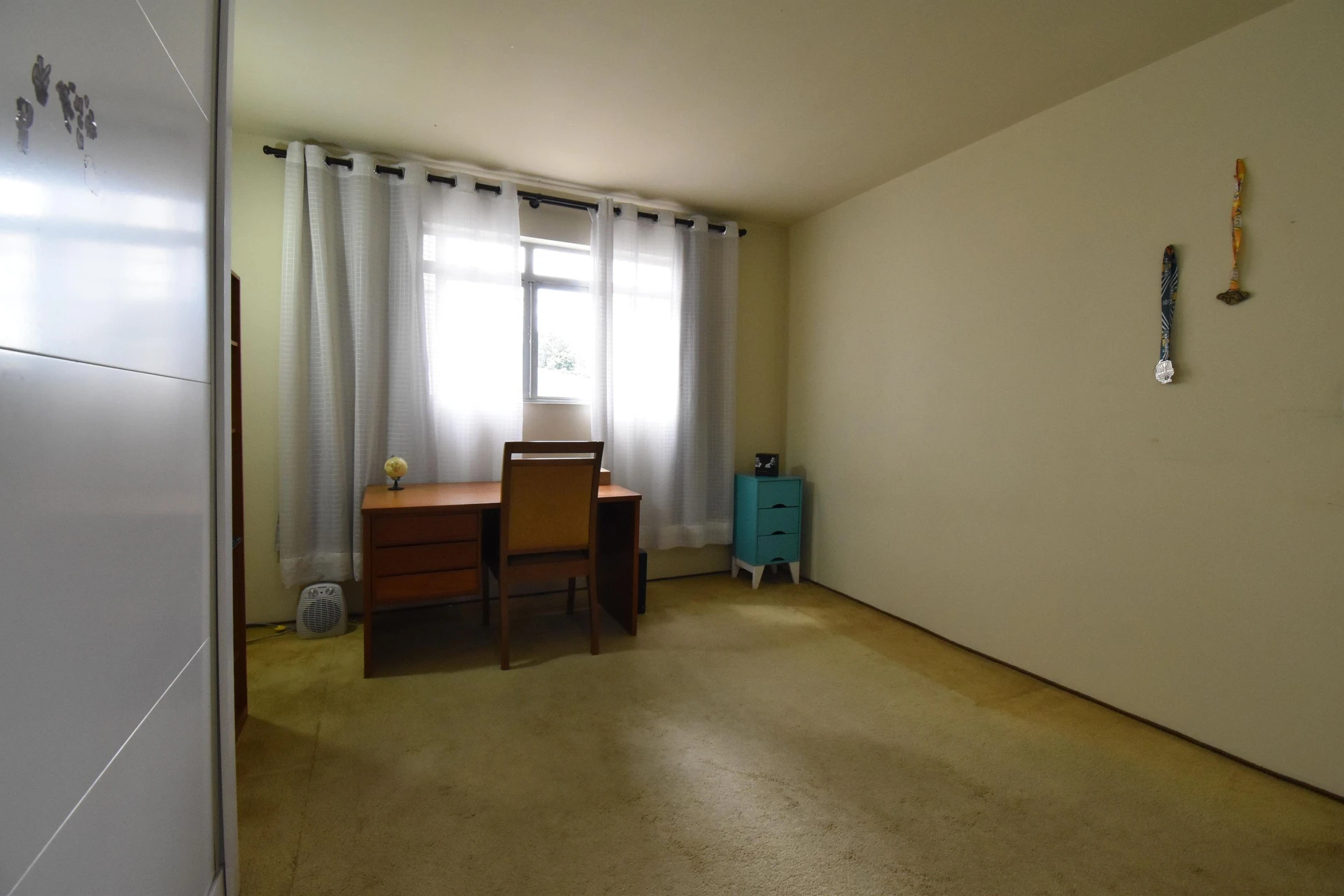 6-bedroom house with a garden — photo 14