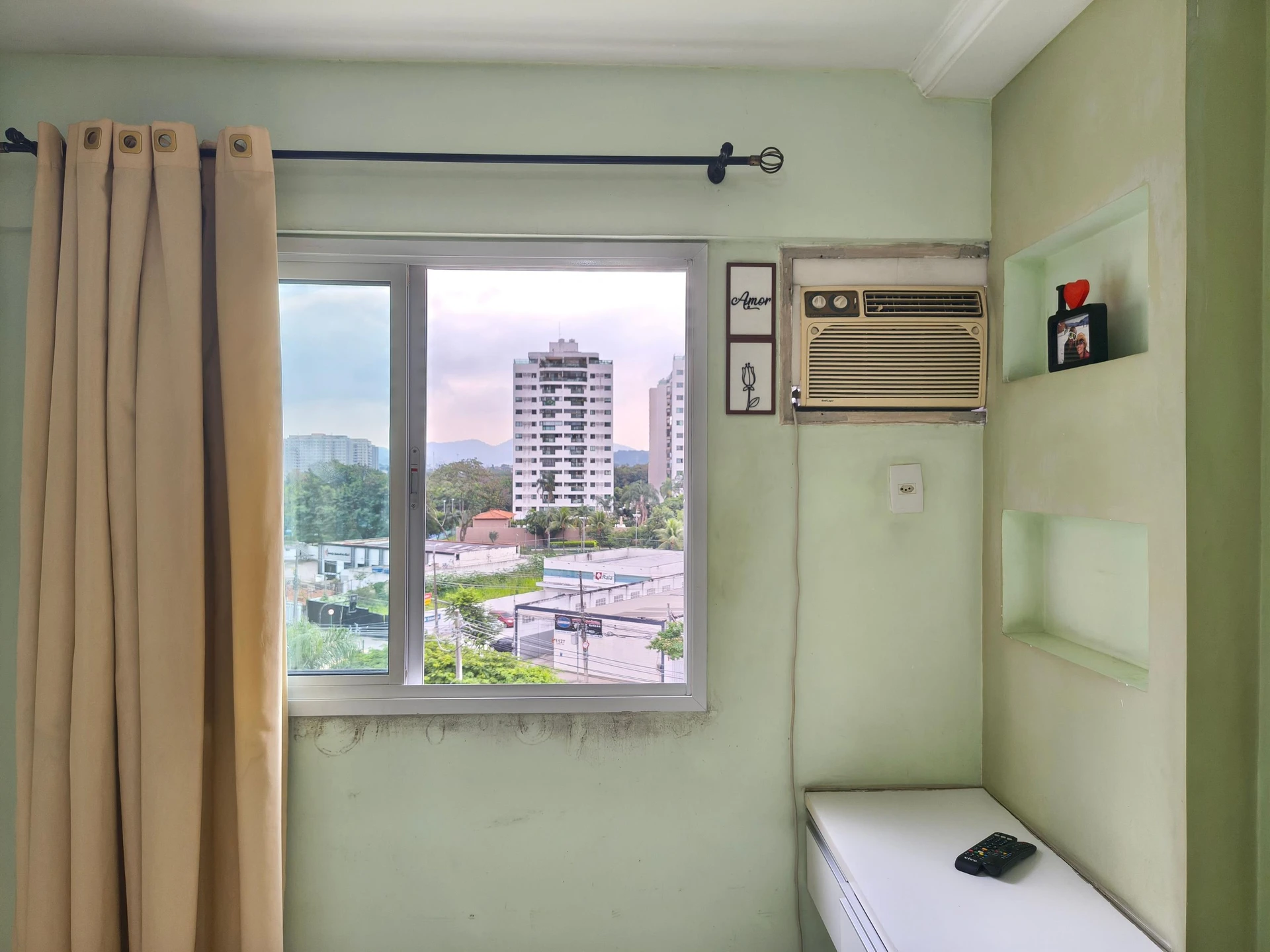 Unfurnished 3-bedroom apartment with balcony and 2 parking — photo 36