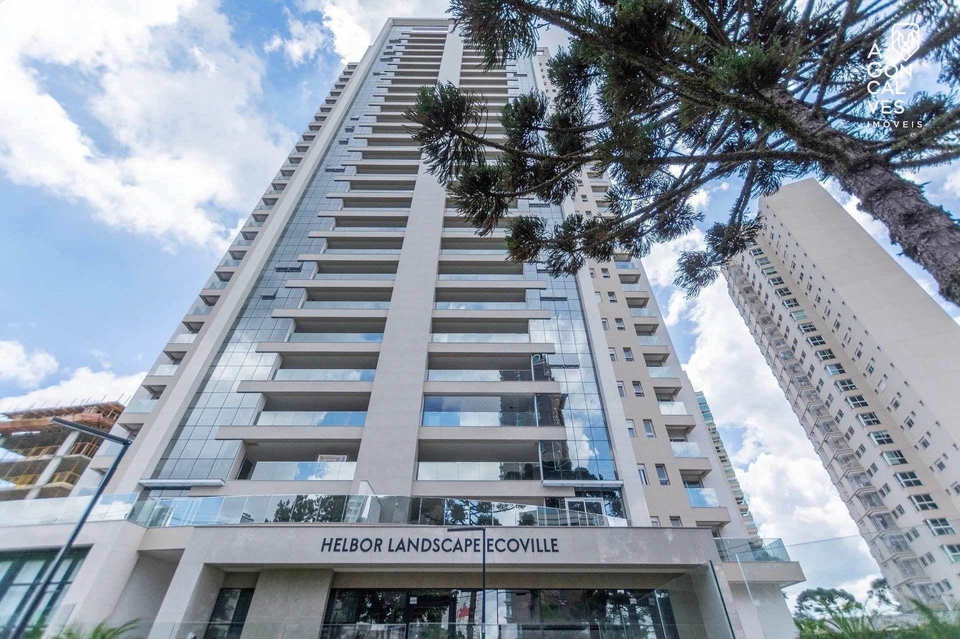 Мебльована квартира 260 м² з 4 спальнями з власними ваннами — photo 45